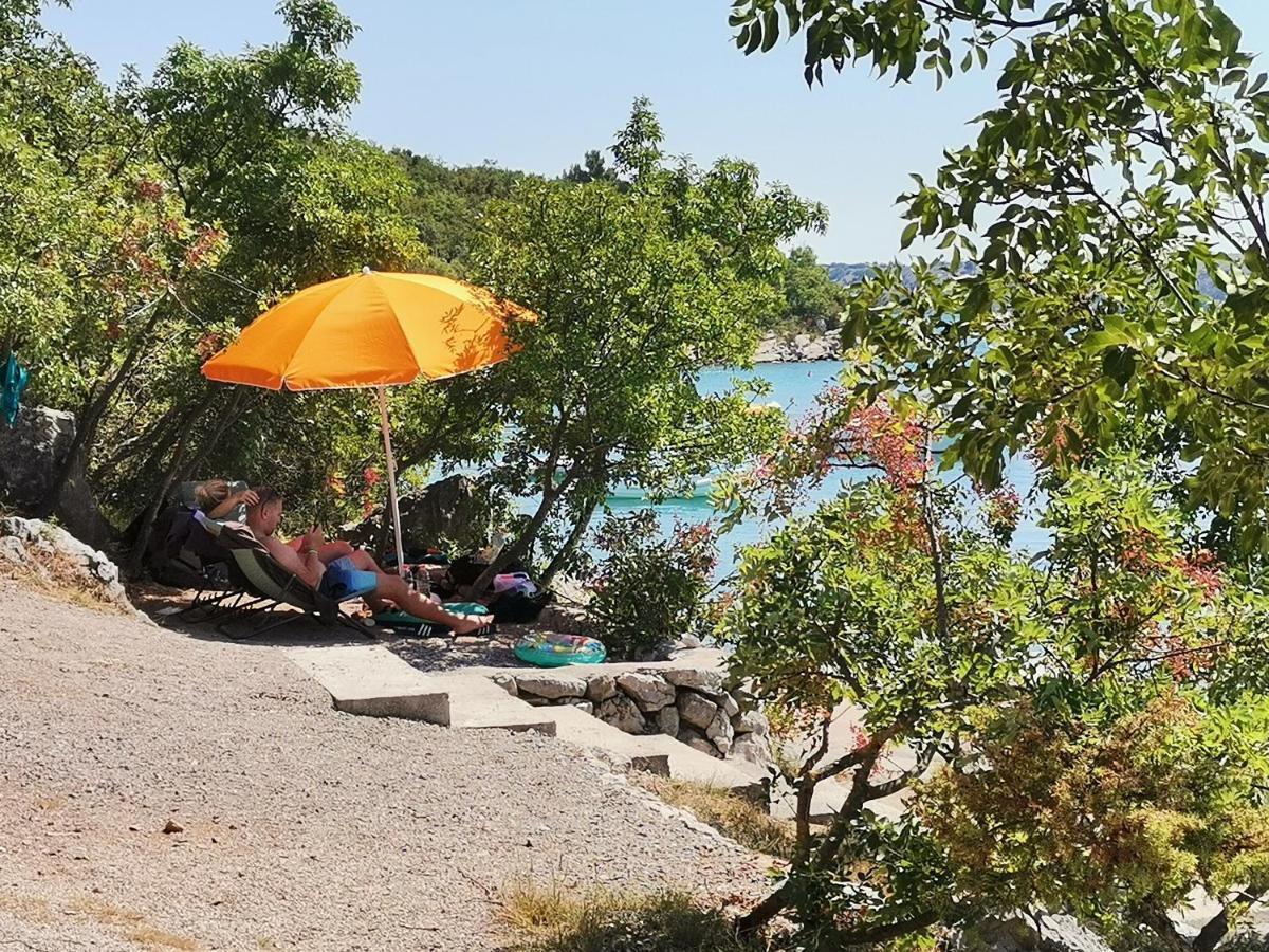 Apartmani Omisalj Omišalj Exterior foto