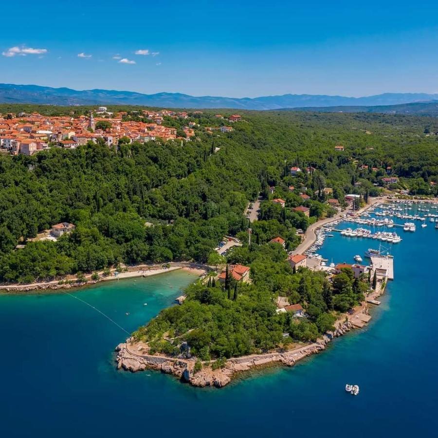 Apartmani Omisalj Omišalj Exterior foto